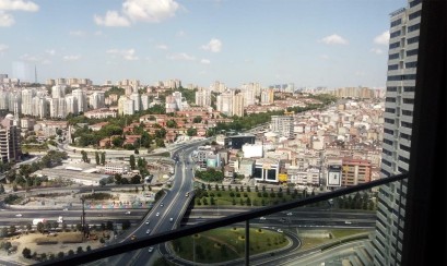 investment-property-on-basin-ekspres-highway